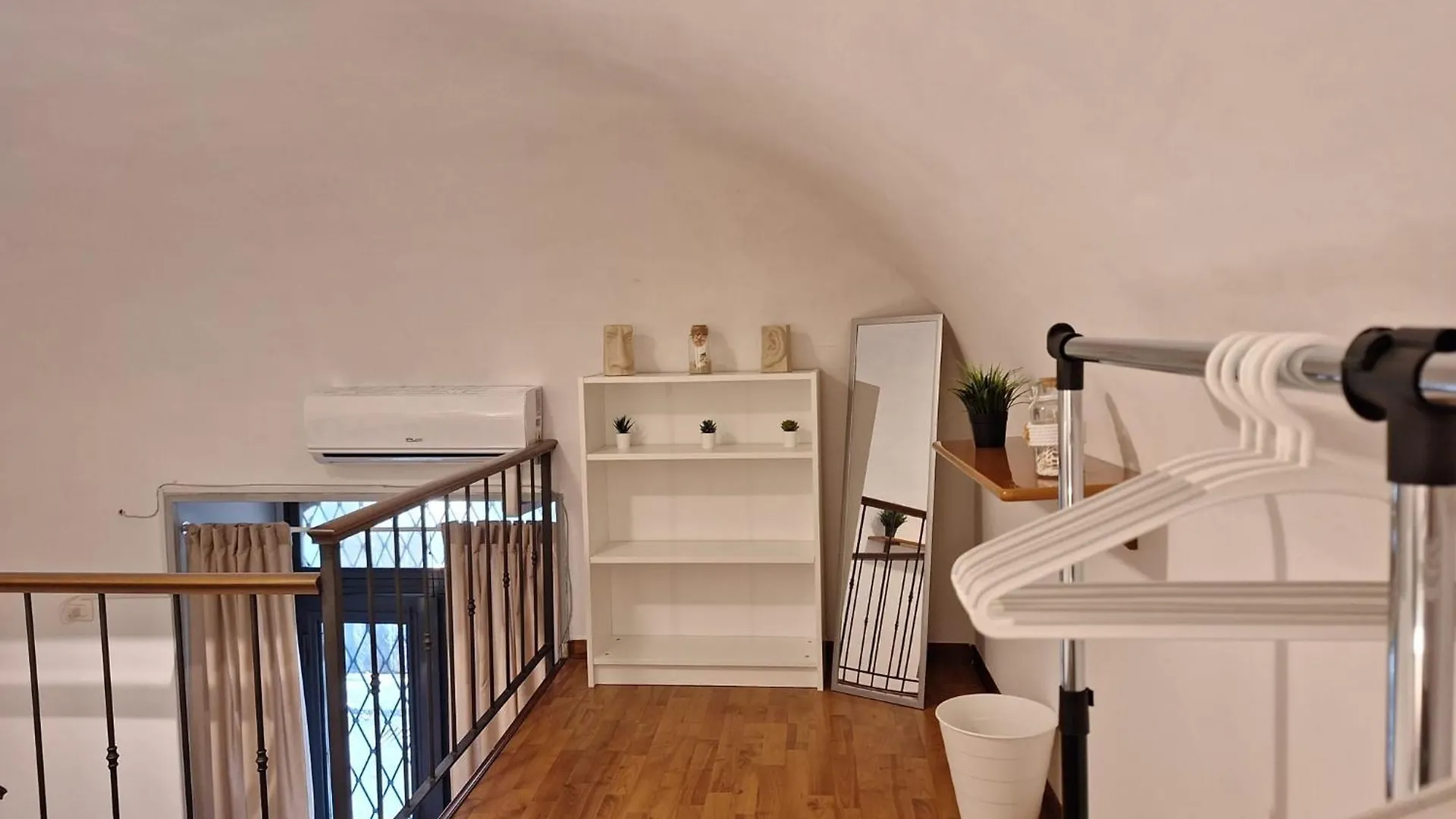 קטאניה Sorrentino Loft Apartament 0*,  איטליה